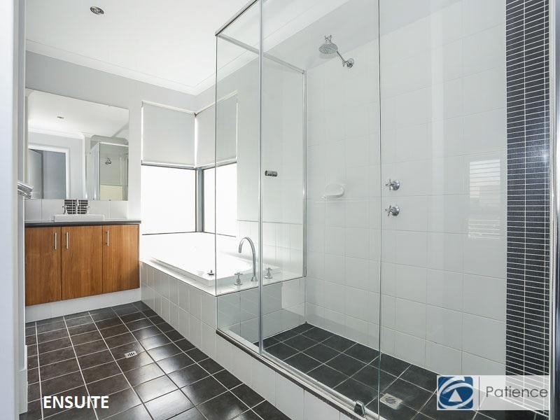 41 Carbine Loop, Banksia Grove WA 6031