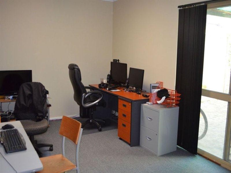 24A Mapleton Place, Duncraig WA 6023