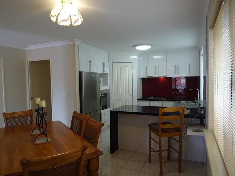 4/21 Quondong Street, Nollamara WA 6061