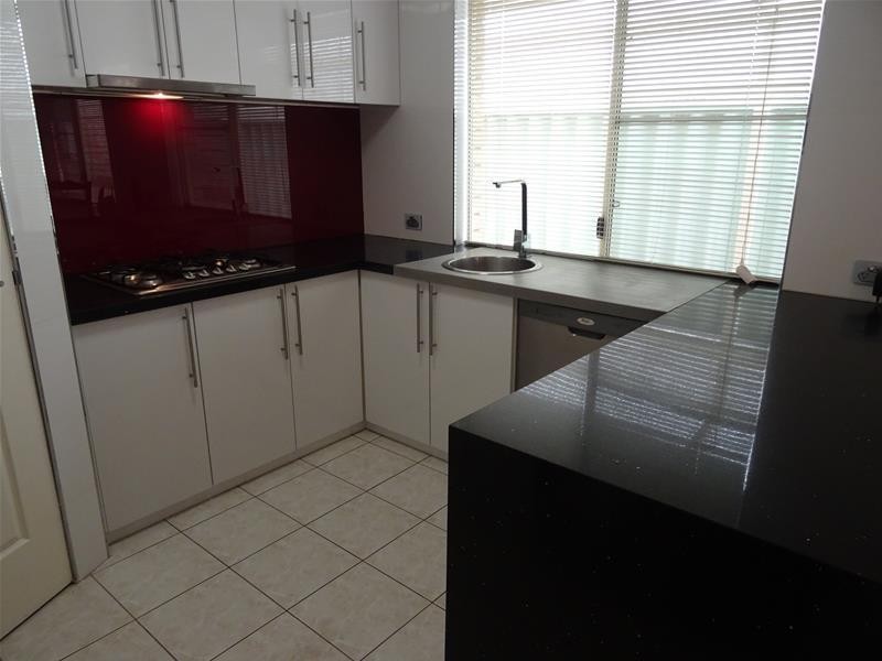 4/21 Quondong Street, Nollamara WA 6061