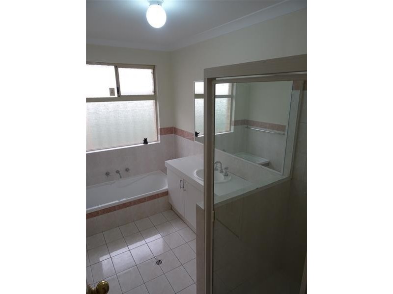 4/21 Quondong Street, Nollamara WA 6061