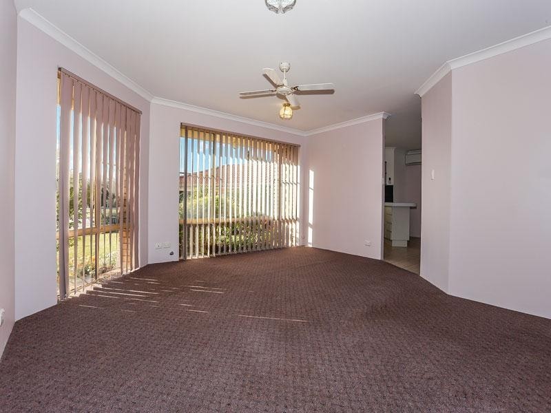 11A Roanoke Grove, Connolly WA 6027