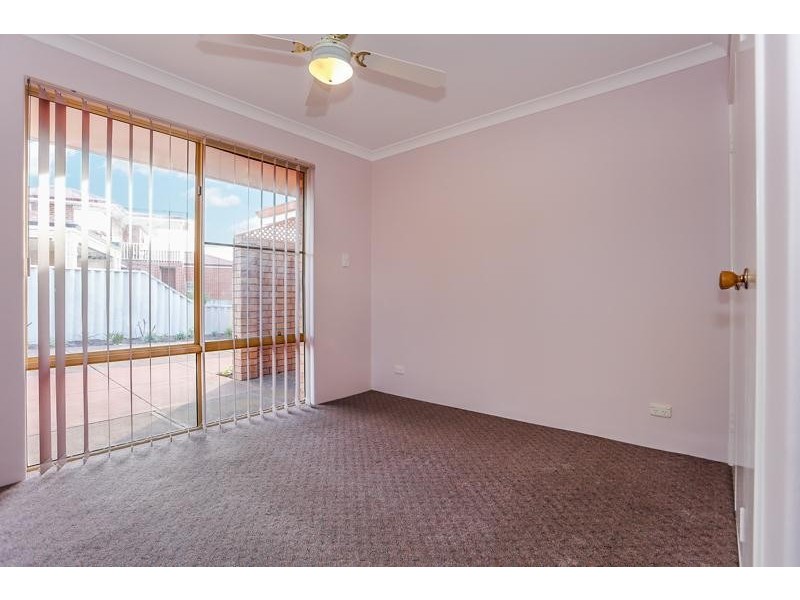 11A Roanoke Grove, Connolly WA 6027