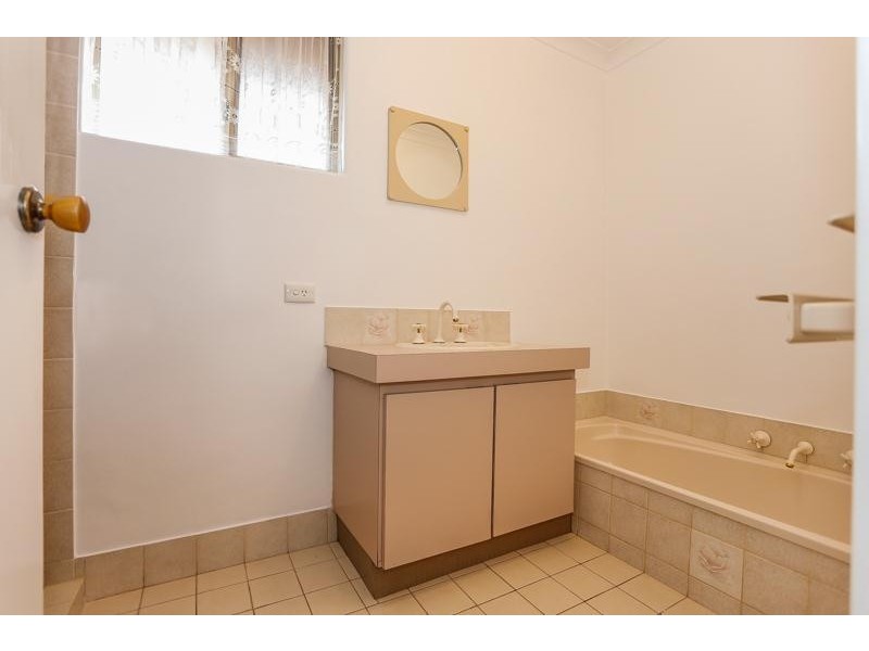 11A Roanoke Grove, Connolly WA 6027