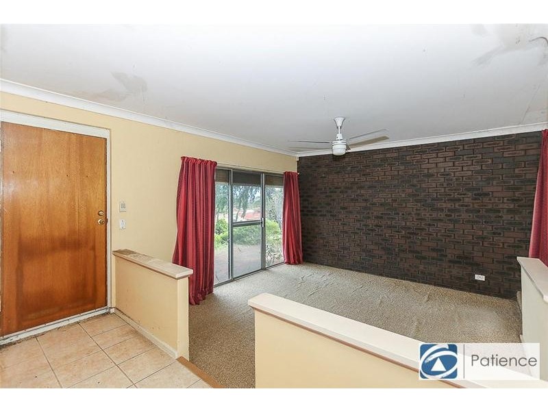 18 Wardong Place, Wanneroo WA 6065