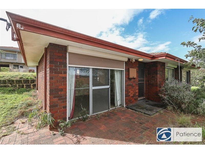 18 Wardong Place, Wanneroo WA 6065