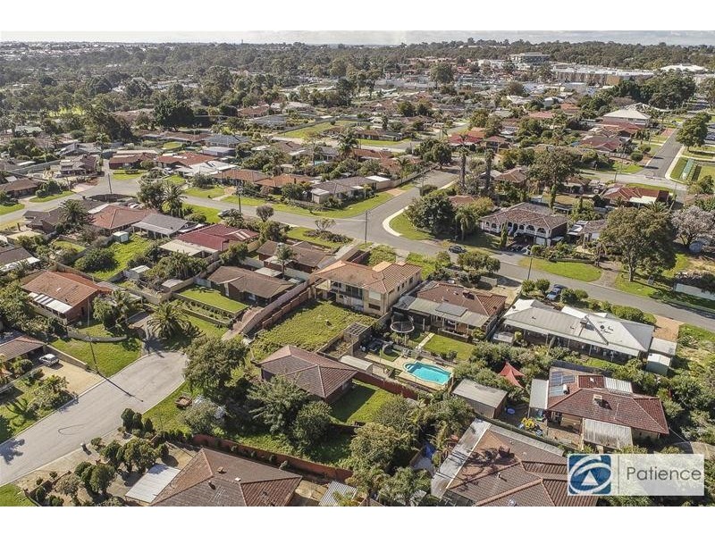 18 Wardong Place, Wanneroo WA 6065