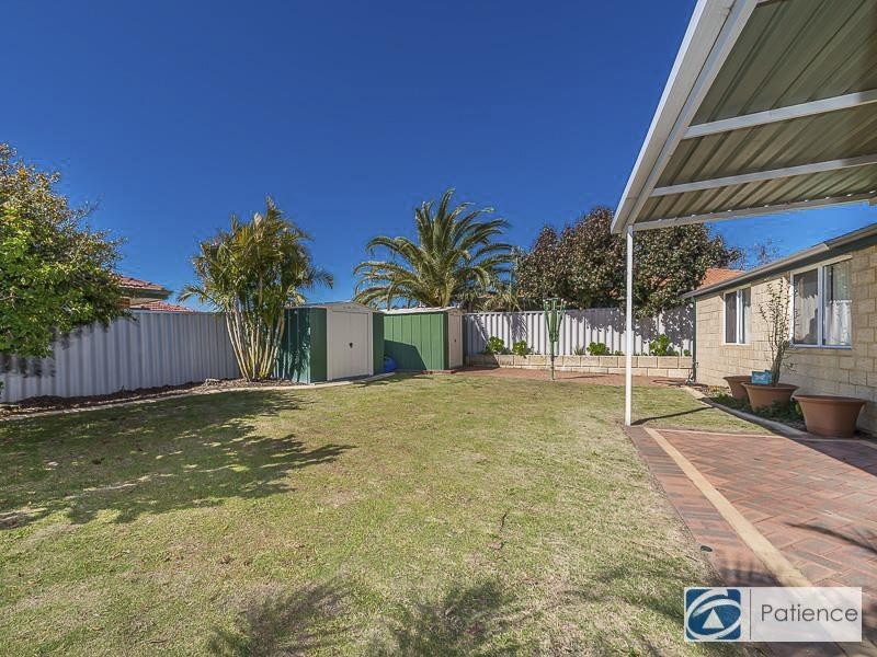 19 Glenfine Way, Carramar WA 6031