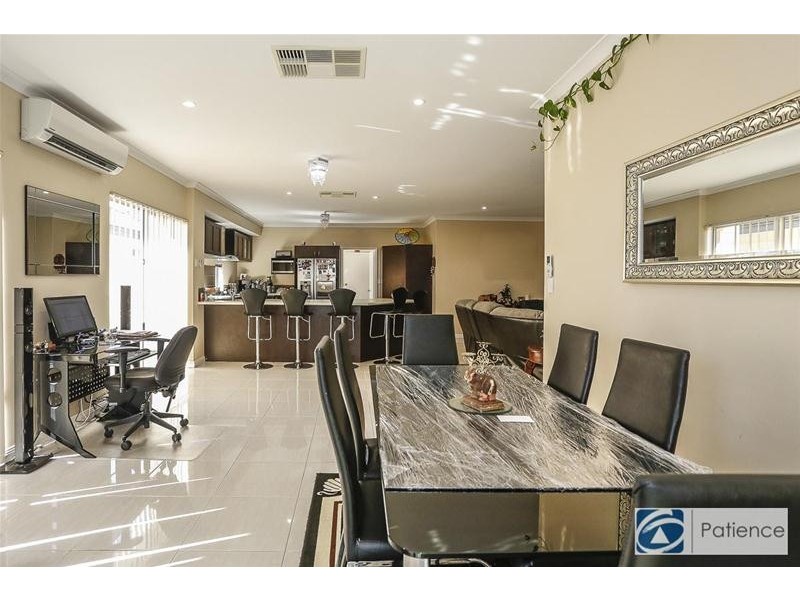 9 Coot Way, Tapping WA 6065