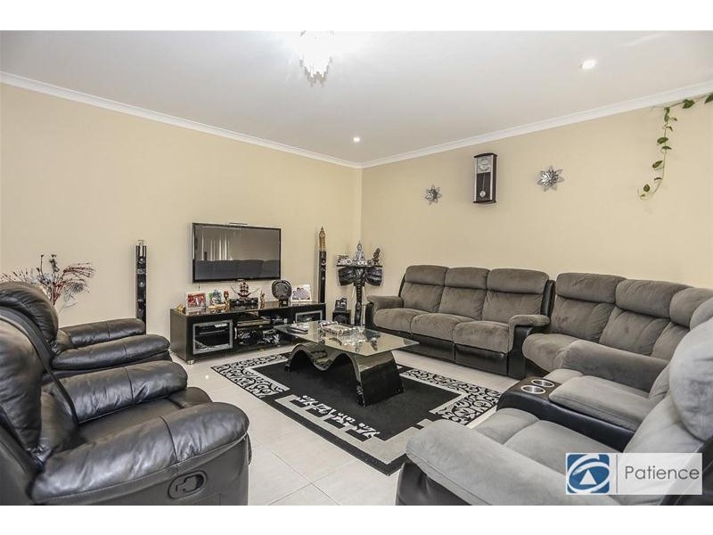 9 Coot Way, Tapping WA 6065