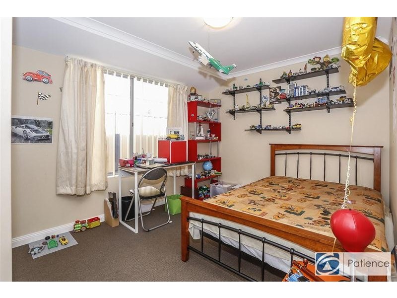 9 Coot Way, Tapping WA 6065