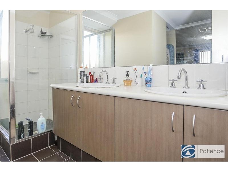 9 Coot Way, Tapping WA 6065