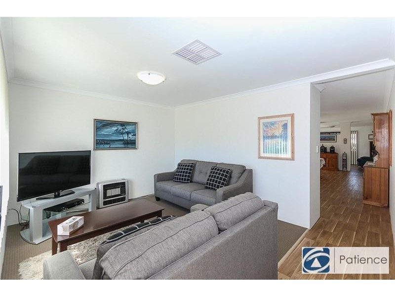 6 Carlin Way, Butler WA 6036