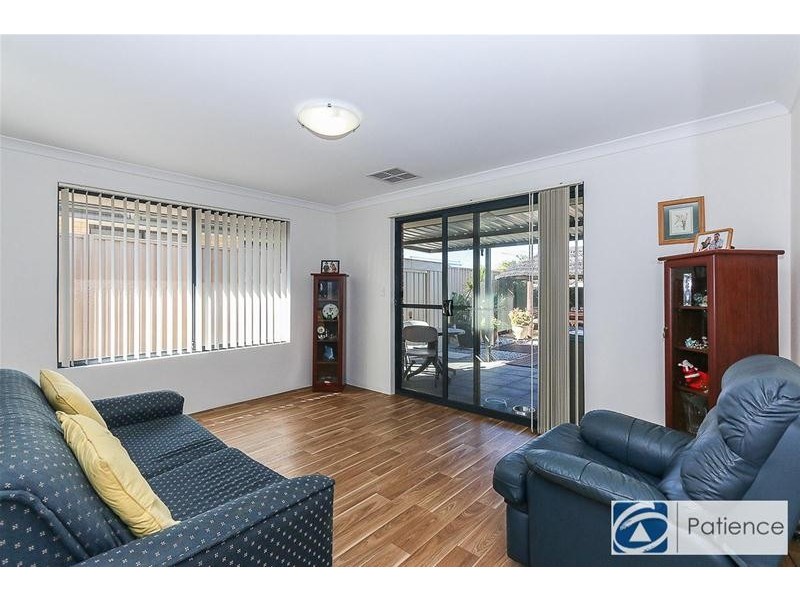 6 Carlin Way, Butler WA 6036