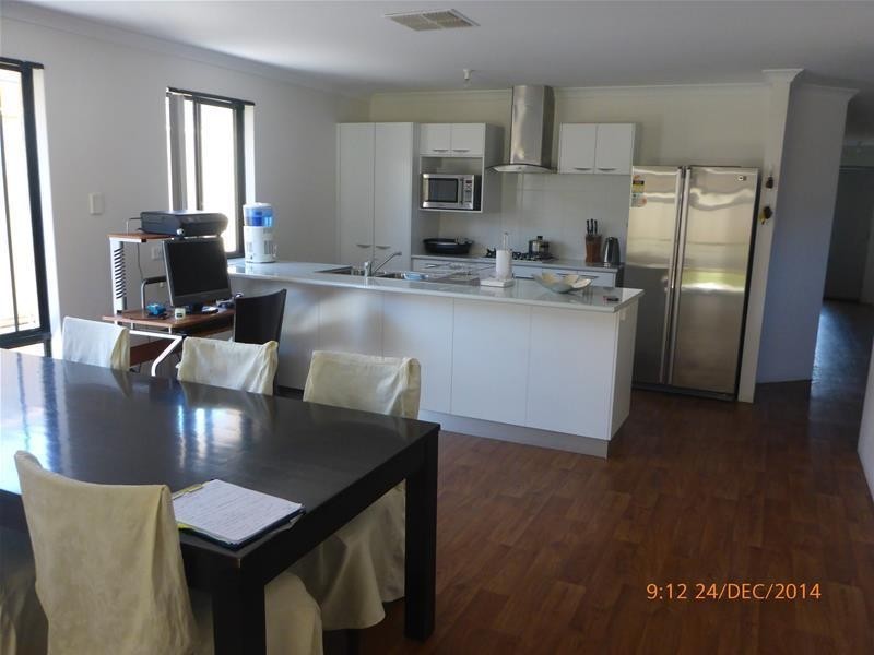 64 Hainsworth Avenue, Girrawheen WA 6064