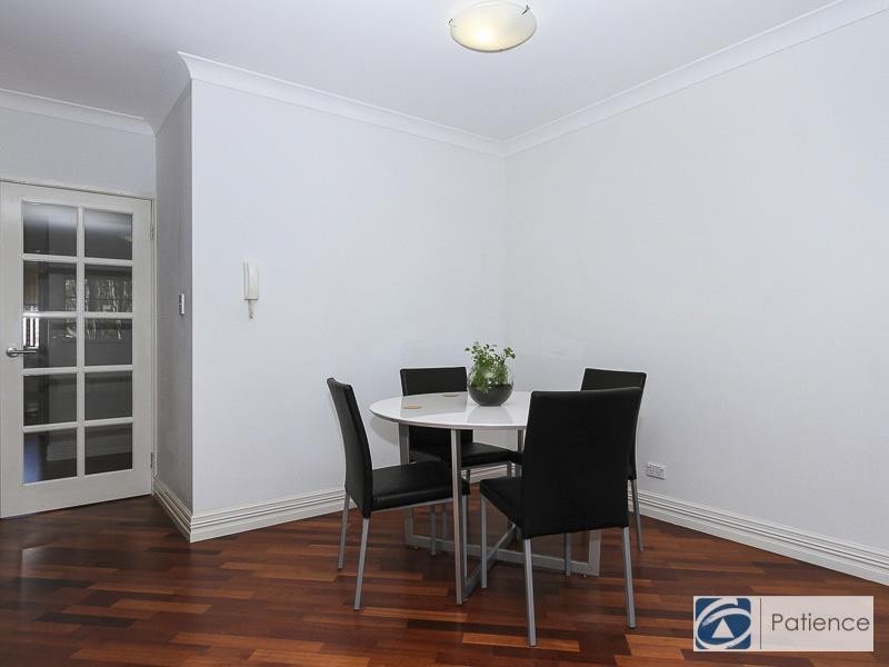 19/2 Plaistow Street, Joondalup WA 6027