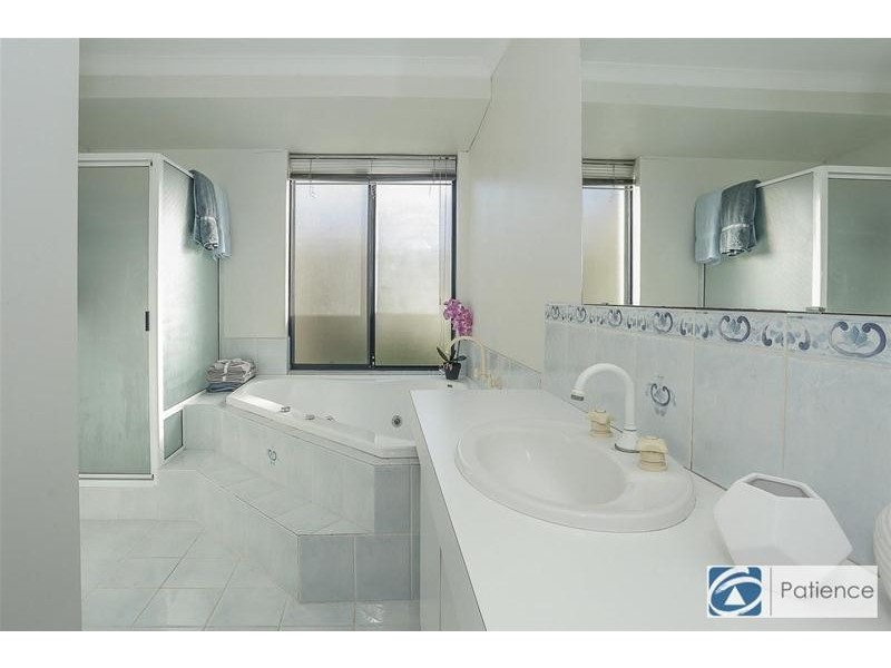 26 Royal Scot Loop, Currambine WA 6028