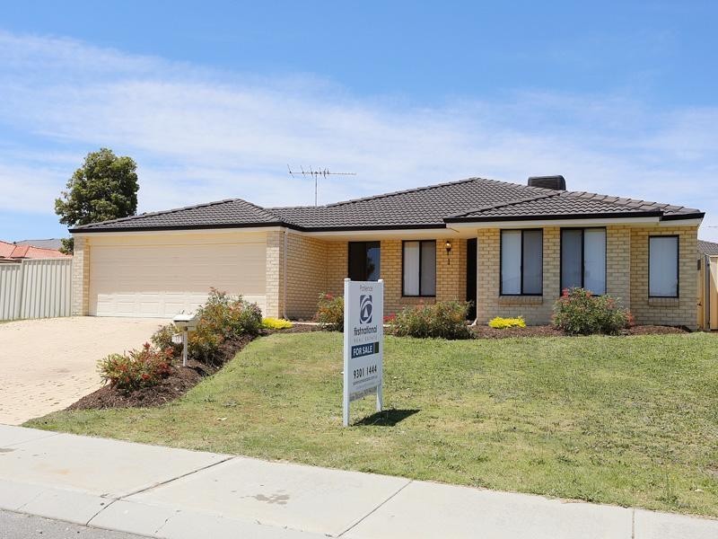 1 Allanbi Circle, Carramar WA 6031