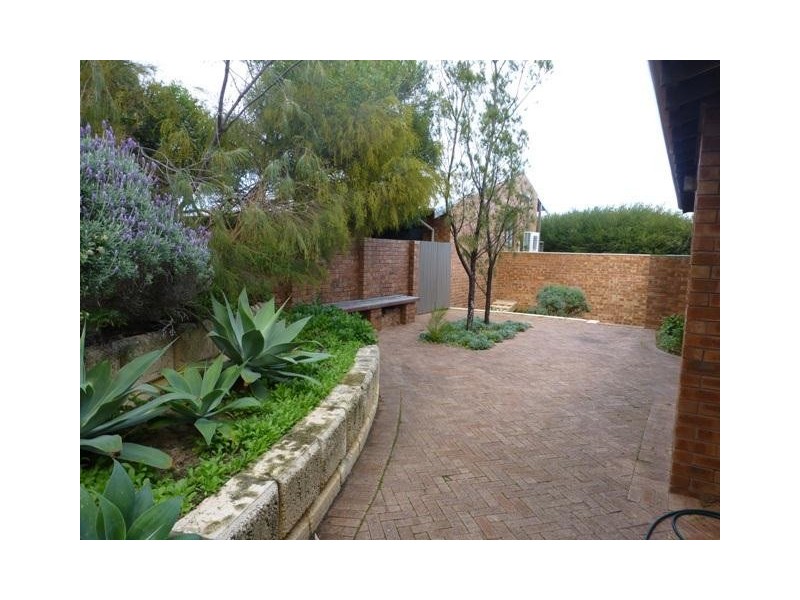 24A King Albert Road, Trigg WA 6029