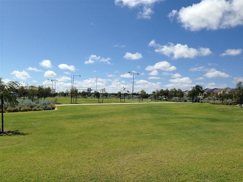 217 Camborne Parkway, Butler WA 6036