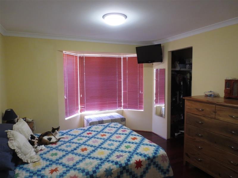 8 Tarbolton Gardens, Kinross WA 6028