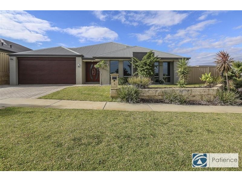 5 Helmsdale Loop, Butler WA 6036