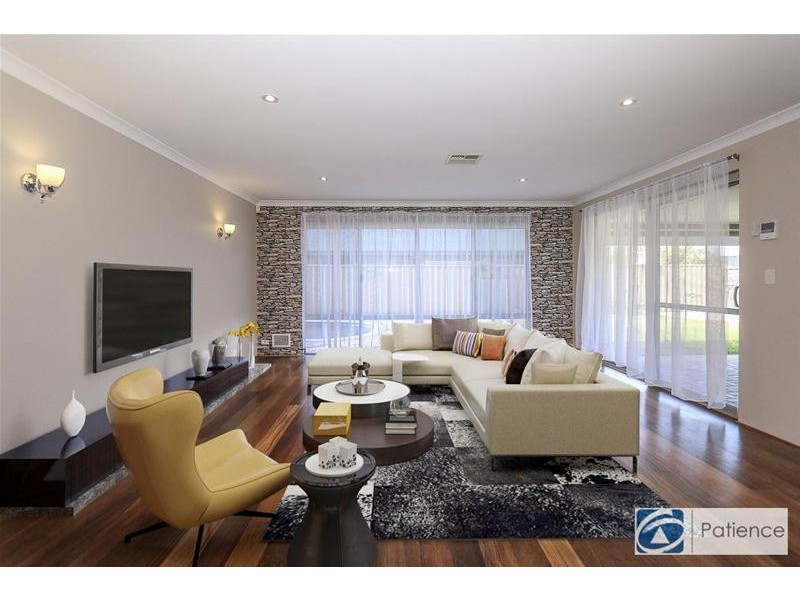 5 Helmsdale Loop, Butler WA 6036