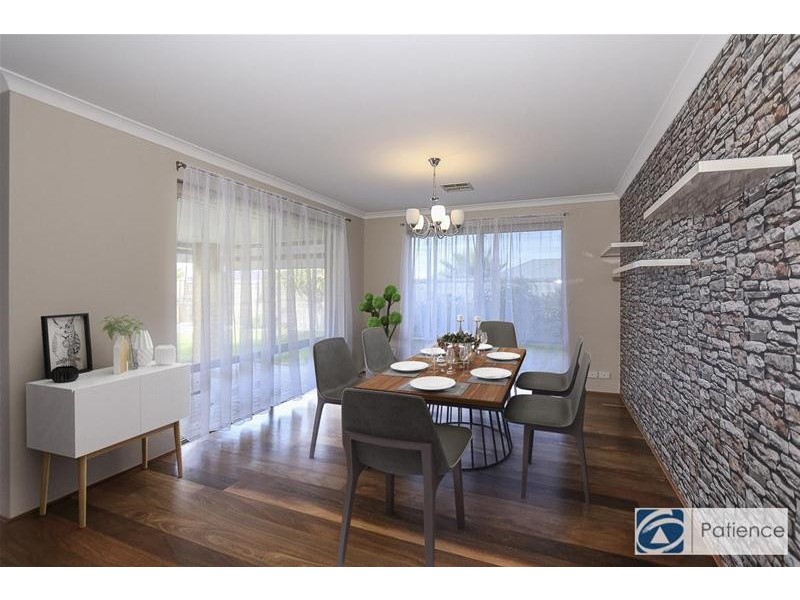 5 Helmsdale Loop, Butler WA 6036