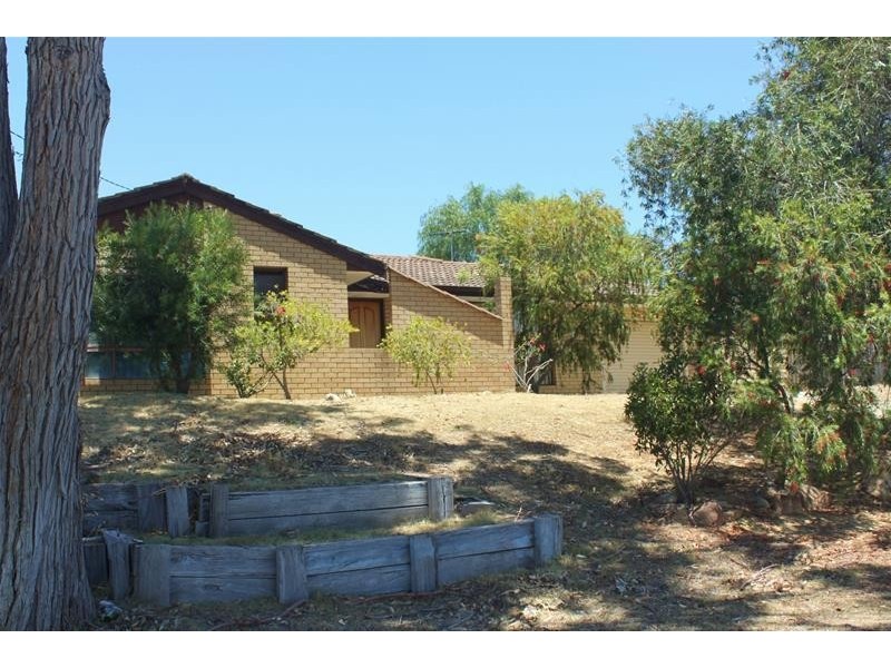 132 Craigie Drive, Craigie WA 6025