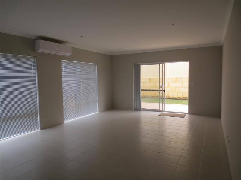 26 Windermere Chase, Butler WA 6036