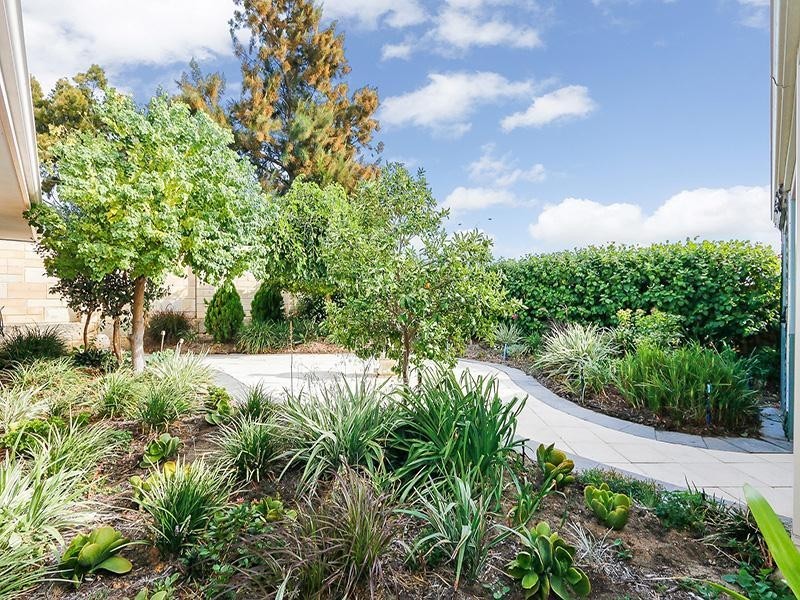 14 Lindeman Heights, Ridgewood WA 6030