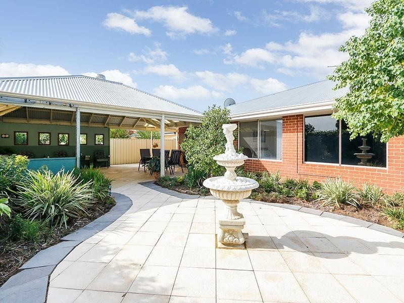 14 Lindeman Heights, Ridgewood WA 6030