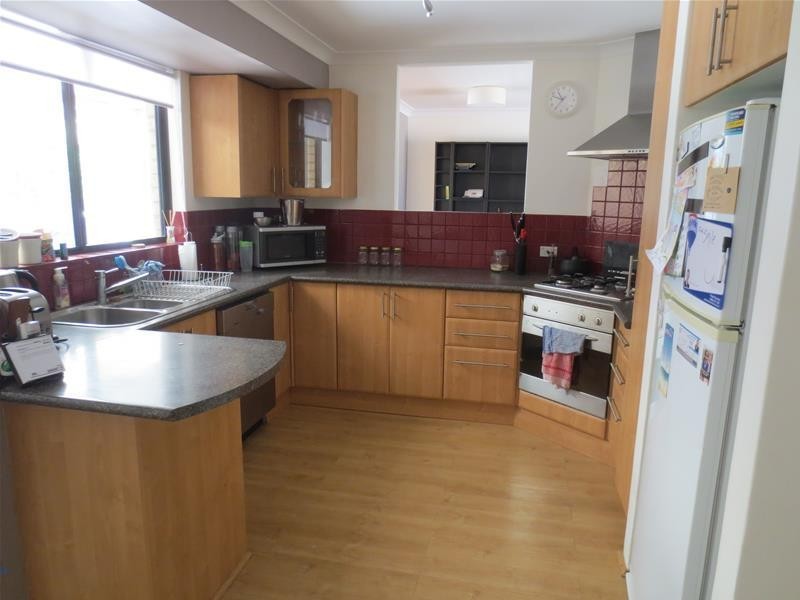 17 Smoothstone Court, Joondalup WA 6027