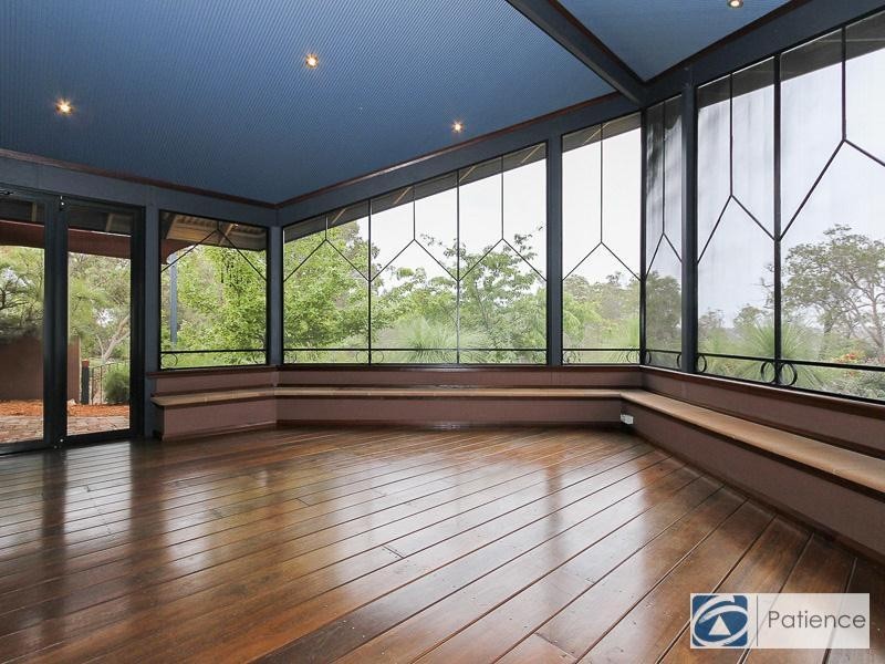 18 Cockatoo Ridge, Joondalup WA 6027