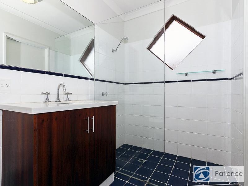 18 Cockatoo Ridge, Joondalup WA 6027