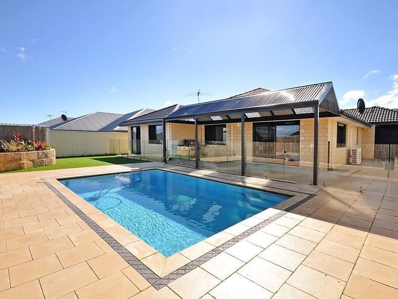 57 Galileo Avenue, Tapping WA 6065