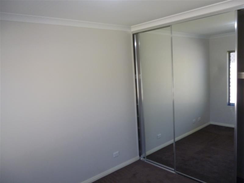 4 Tranquility Crescent, Aveley WA 6069