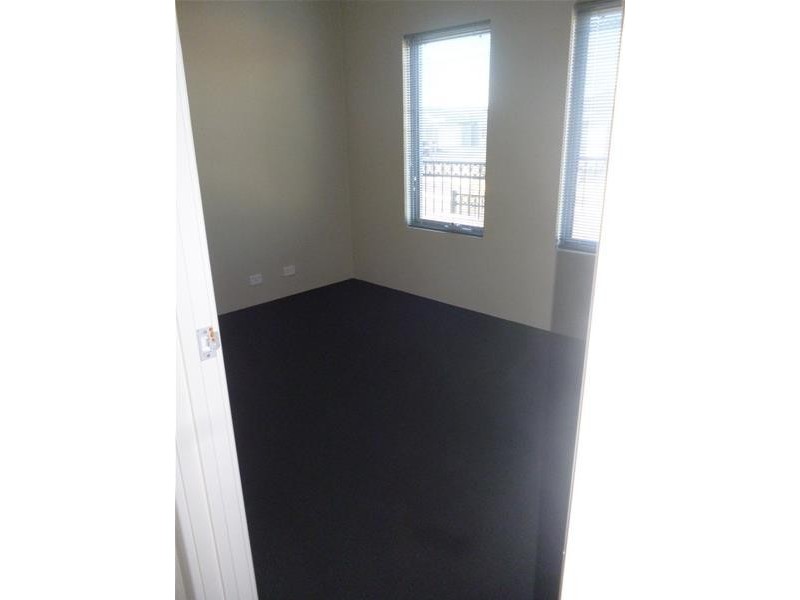 24 Manningtree Approach, Butler WA 6036