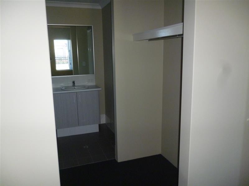 24 Manningtree Approach, Butler WA 6036