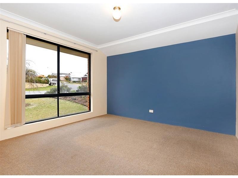 5 Hennessy Drive, Ashby WA 6065