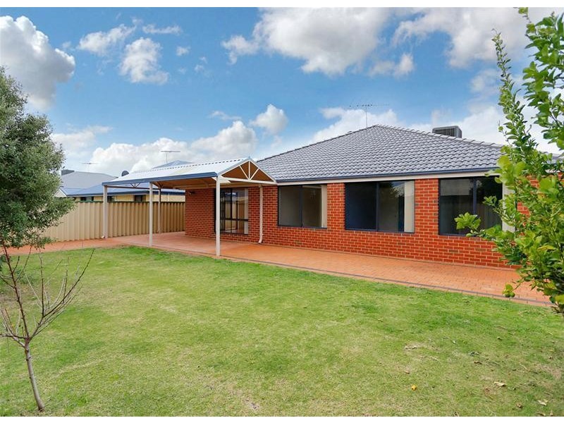 5 Hennessy Drive, Ashby WA 6065