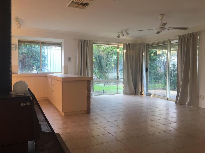 21 Muirfield Way, Joondalup WA 6027