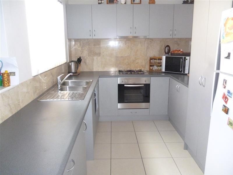 4/11 Arnold Place, Balga WA 6061