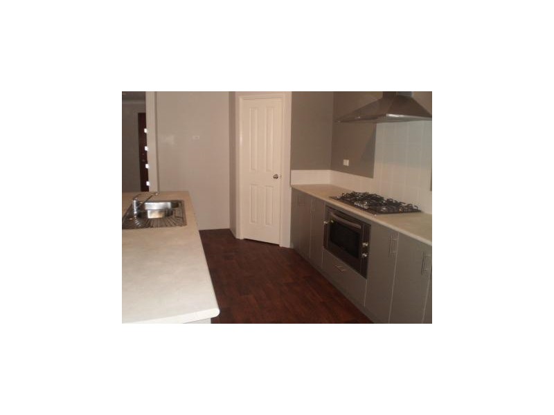 15 Serrata Road, Banksia Grove WA 6031