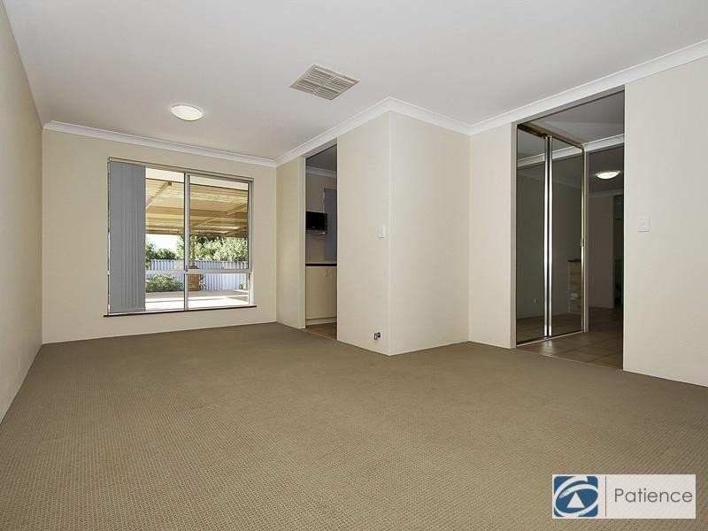 16 Dillon Glade, Joondalup WA 6027