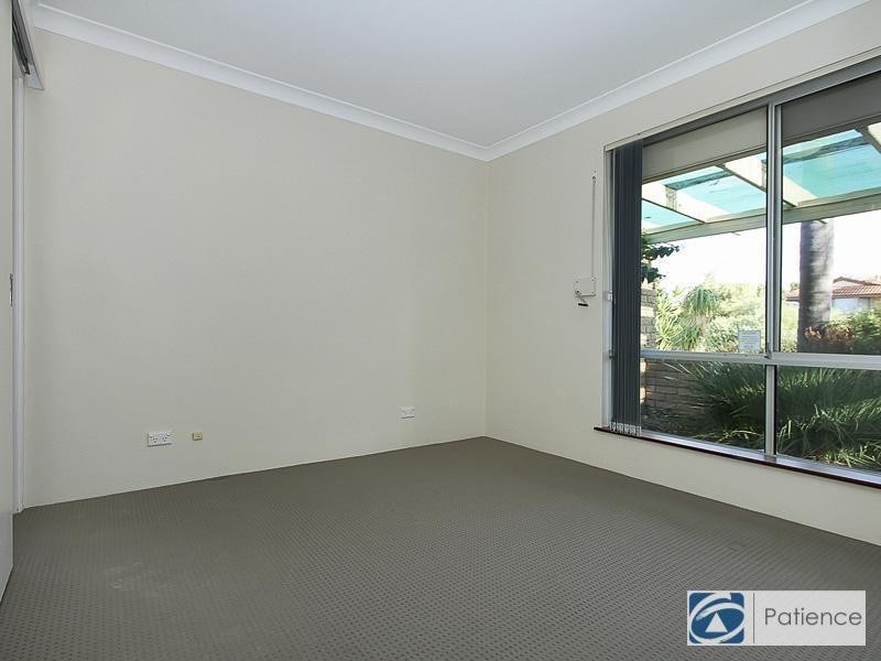 16 Dillon Glade, Joondalup WA 6027