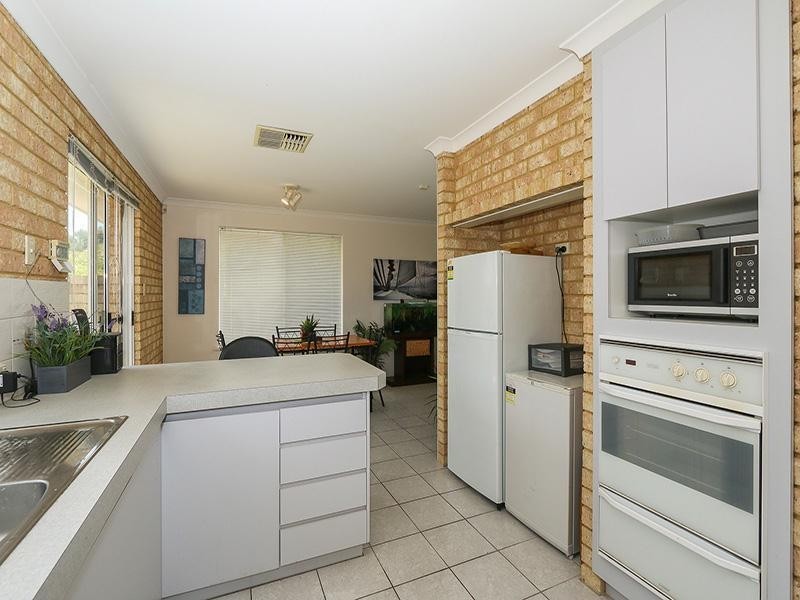 7 Swindon Lane, Currambine WA 6028