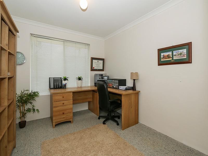 7 Swindon Lane, Currambine WA 6028
