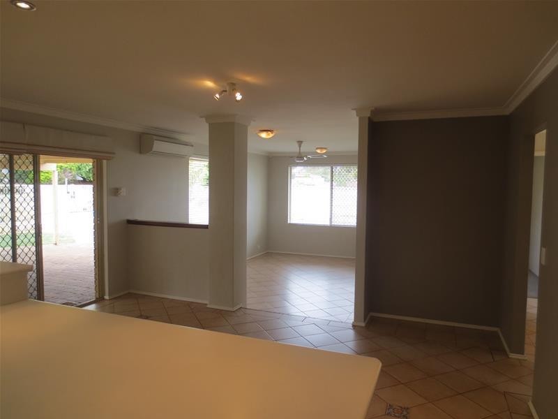 24 Harrier Way, Beldon WA 6027