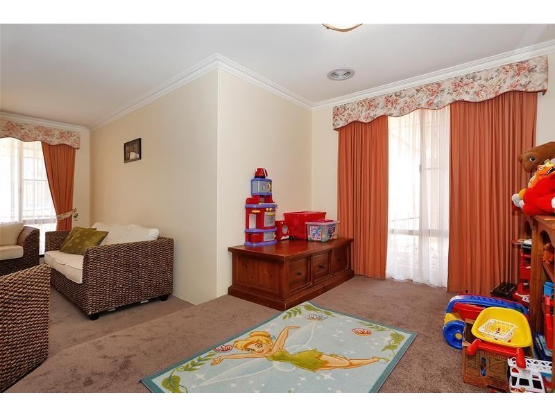 10 Kazan Close, Joondalup WA 6027